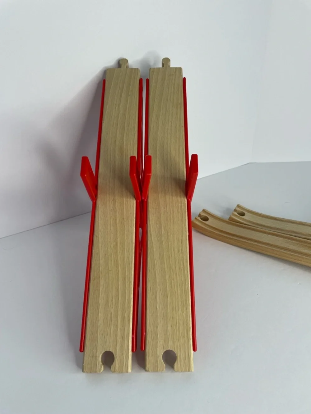 Brio Double Wooden Red Suspension Bridge 2 Ascending Track 1 Support Block - Picture 11 of 13